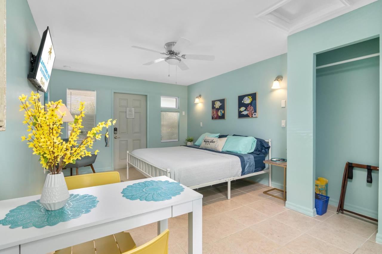 Latitude 26 Waterfront Boutique Resort - Bonita Springs Exterior foto